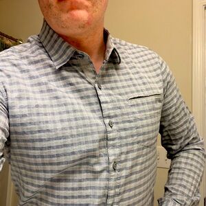 Men’s 7 Diamonds shirt Medium